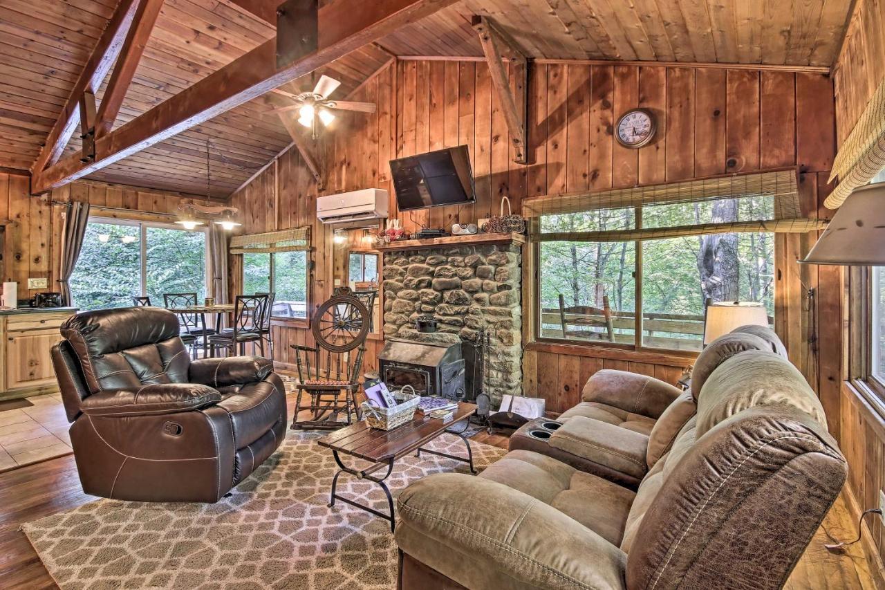 Secluded Stanardsville Cabin With 10 Acres And Hot Tub Eksteriør bilde